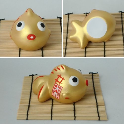 Amazon.co.jp: 陶器の置物 幸運を呼ぶ風水 金魚(金色) すだれ